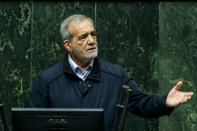 بار سنگین بدهی‌ها بر دوش پزشکیان!